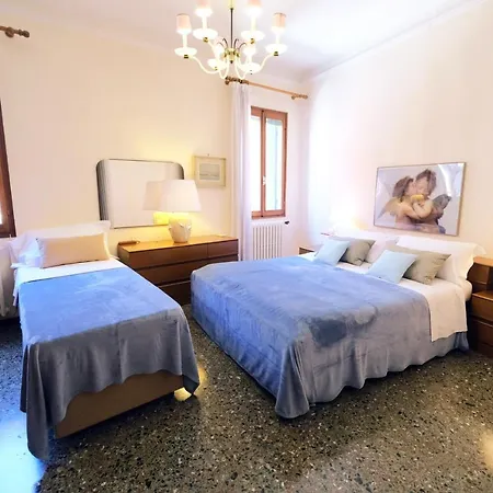 Life Apartament Wenecja